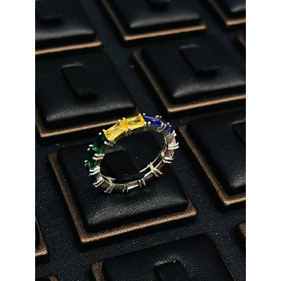 Nhẫn Eternity đa sắc